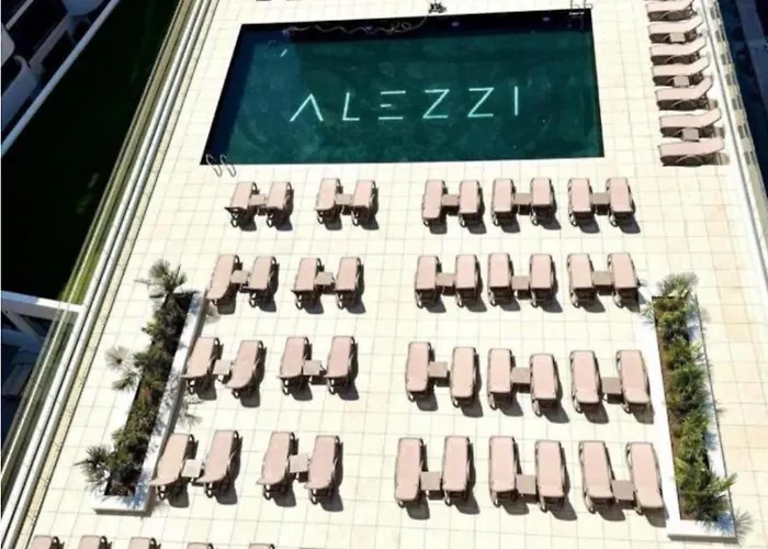 Apartment Alezzi Odyssey Luxury Pool *