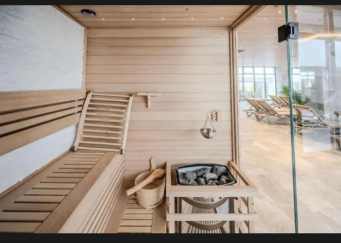 Alezzi Odyssey Luxury Pool