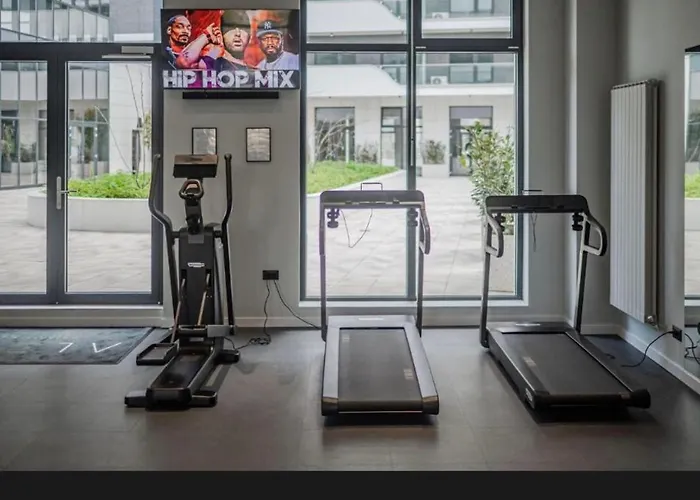 Alezzi Odyssey Luxury Pool * Năvodari