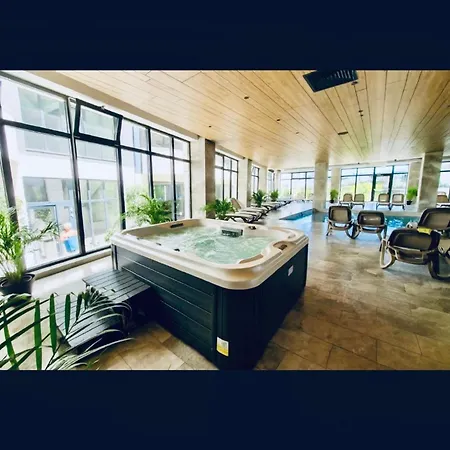 Luxury Pool & Apartament *