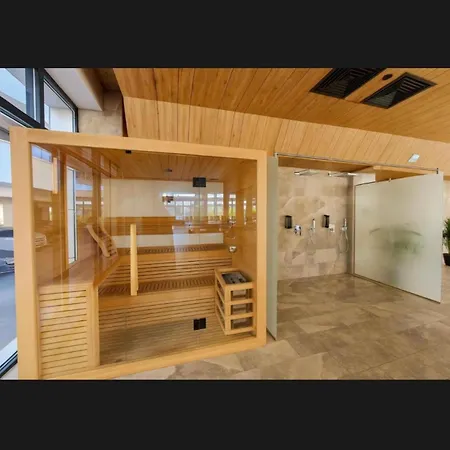 Apartmán Alezzi Odyssey Luxury Pool *