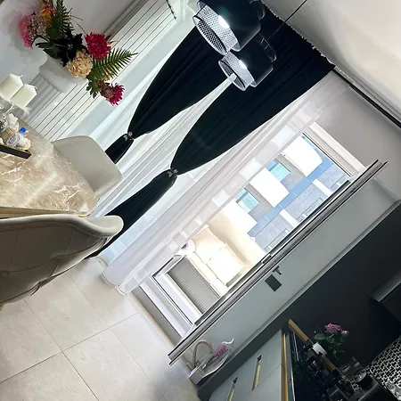 Apartament Luxury Pool &