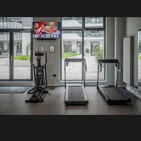 Alezzi Odyssey Luxury Pool * Năvodari