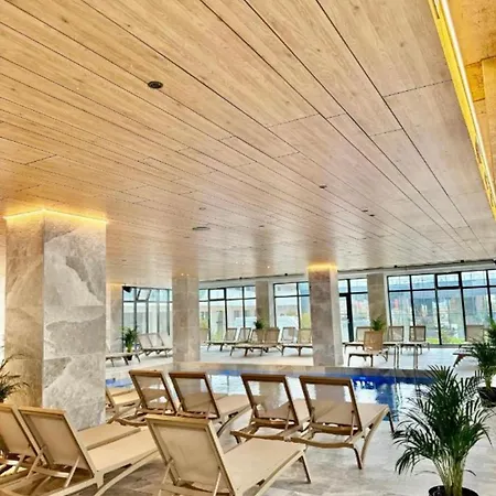 Apartmán Alezzi Odyssey Luxury Pool