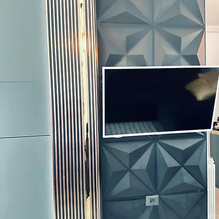 Apartmán Alezzi Odyssey Luxury Pool